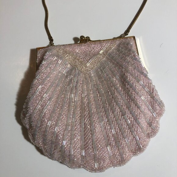 Bechamel Pink Iridescent Beaded Shell Evening Bag โ Vintage-Inspired - Picture 5 of 12